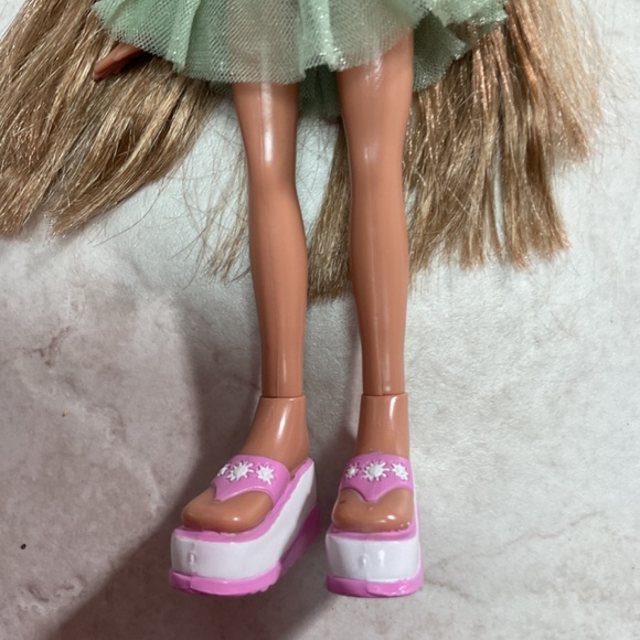 Bratz Forever Diamondz Fianna - Picture 4 of 6